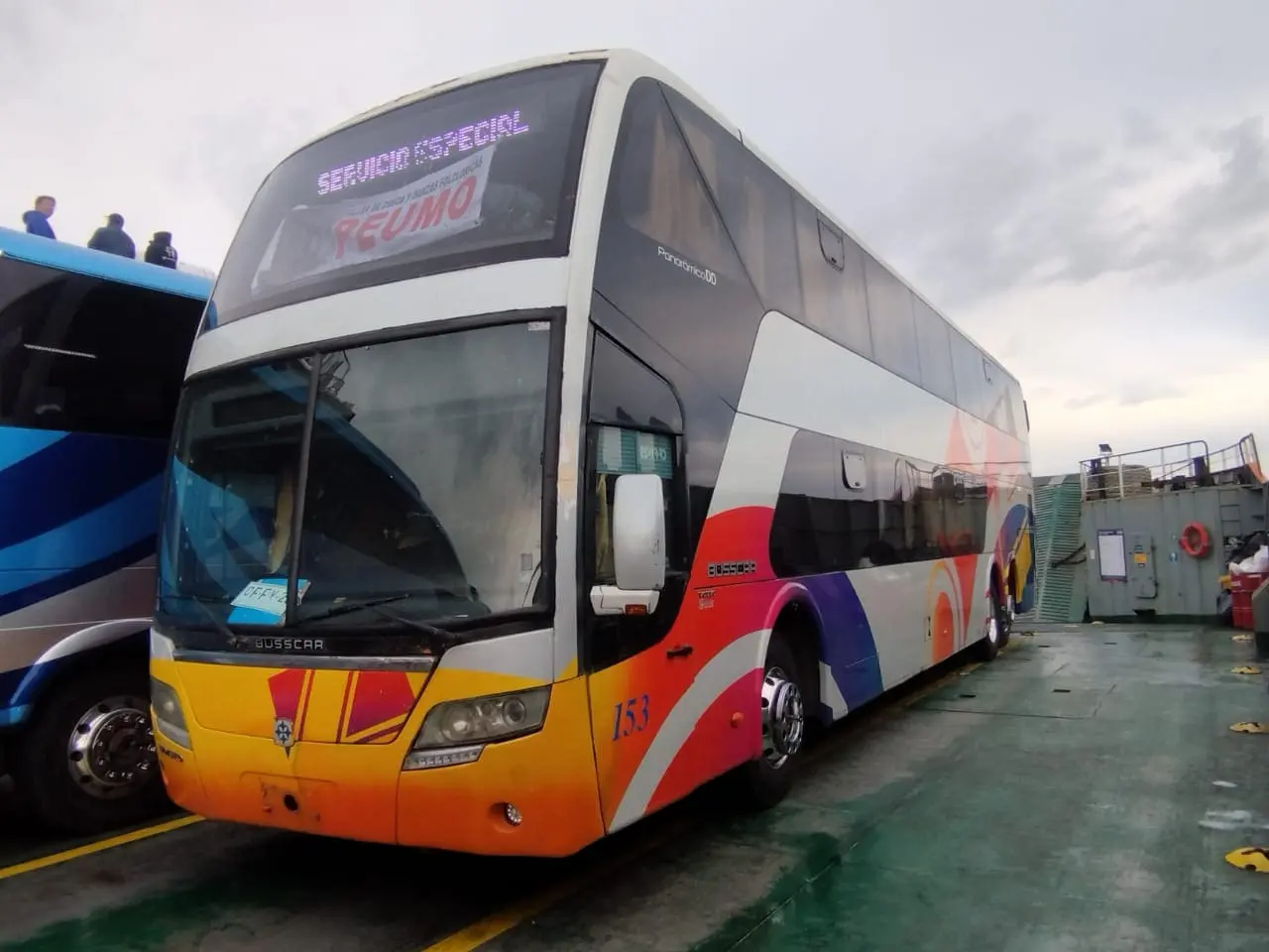 Viajes Especiales Bus Volvo Doble Piso Turismo Recorridos TUOR Incursiones Ejecutivo